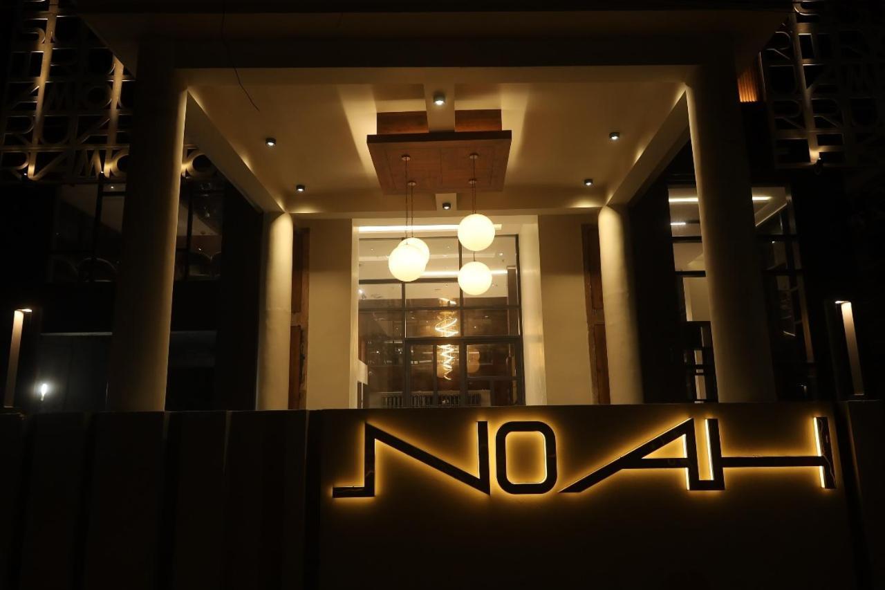Hotel Noah Spire Агартала Экстерьер фото
